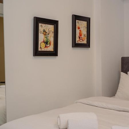 Dema Luxury Suites - Lekka E3 Атина Екстериор снимка